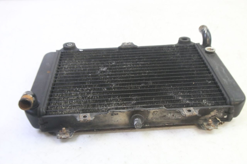 photo de RADIATORE KAWASAKI GPX R WARBIRD 600 (1988 - 1993) - Vista d'insieme del prodotto