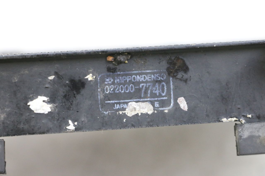 photo de RADIATORE KAWASAKI GPZ RX 1000 (1986 - 1988) - Altra angolazione