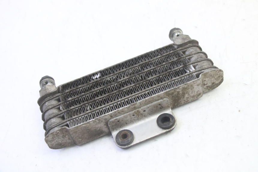 photo de RADIATORE OLIO HYOSUNG GV AQUILA 125 (2000 - 2009) - Primo piano tecnico