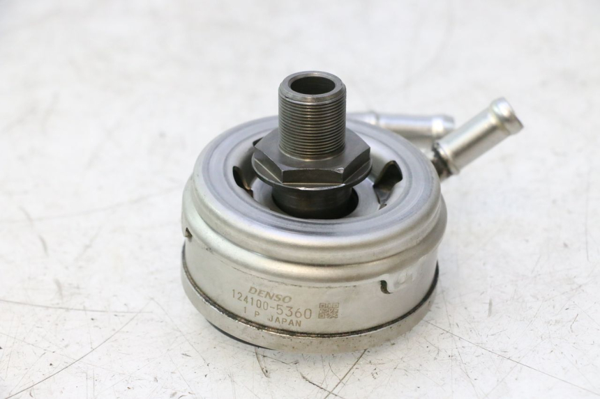 photo de RADIATORE OLIO SUZUKI BURGMAN EXECUTIVE ABS 650 (2006 - 2012) - Dettaglio del componente