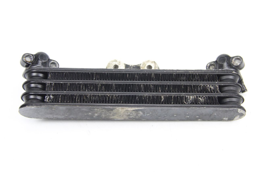 photo de RADIATORE OLIO HONDA CBR F SC21 1000 (1986 - 1992) - Zoom sullo stato d'uso