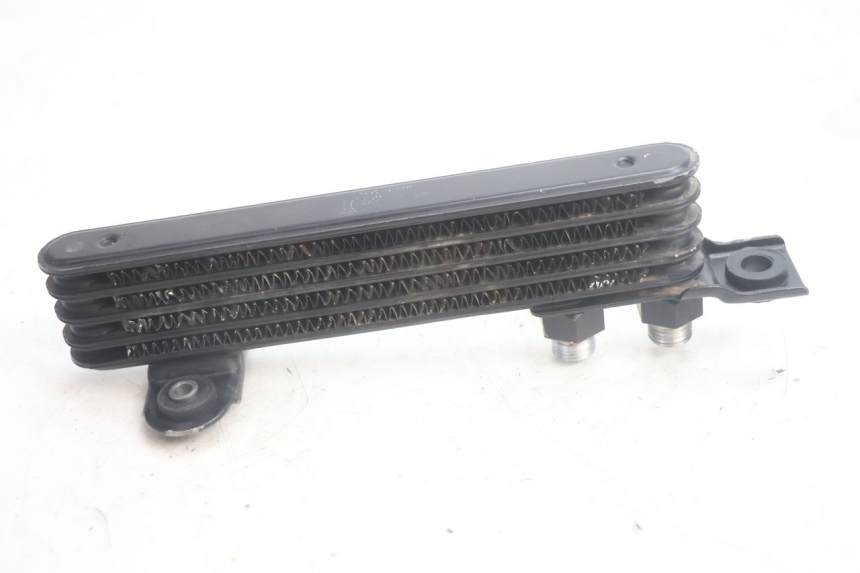 photo de RADIATORE OLIO SUZUKI DR S 600 (1985 - 1989) - Vista principale