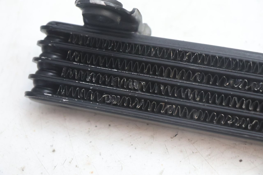 photo de RADIATORE OLIO SUZUKI DR S 600 (1985 - 1989) - Ricambio usato controllato