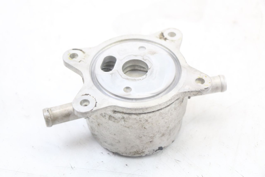 photo de RADIATORE OLIO YAMAHA FJR ABS 1300 (2006 - 2012) - Primo piano tecnico