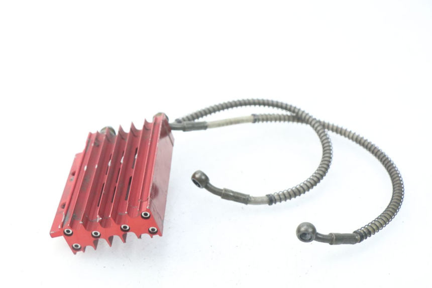 photo de RADIATORE OLIO APOLLO RFZ 150 - Altra angolazione