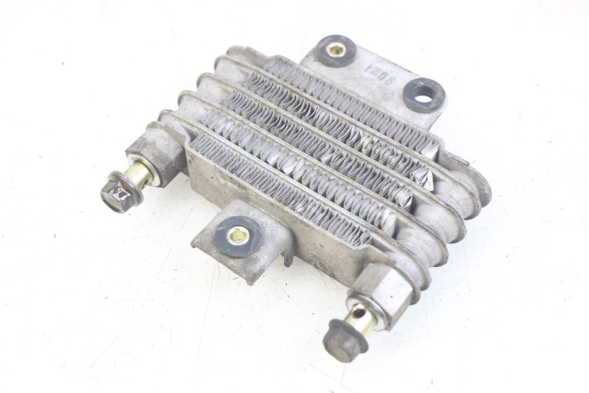 photo de RADIATORE OLIO DAELIM VL DAYSTAR 125 (2000 - 2011) - Vista d'insieme del prodotto