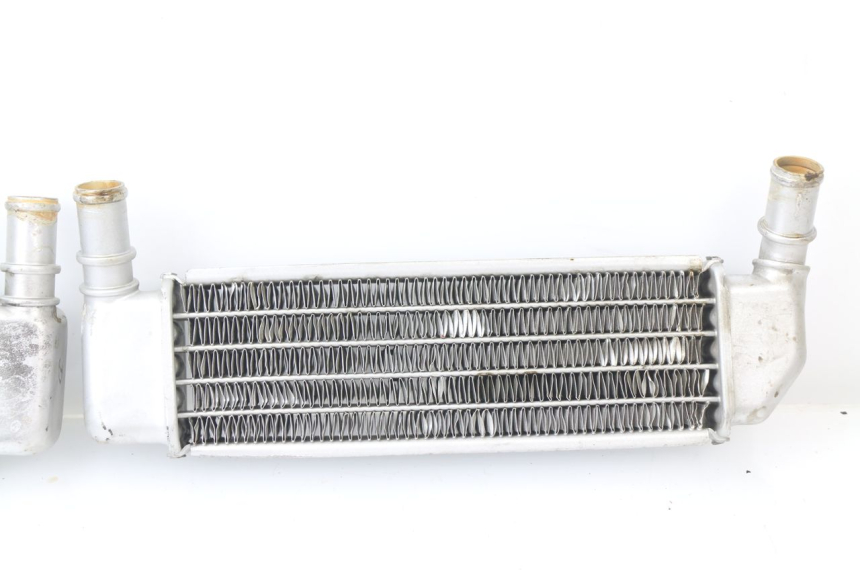 photo de RADIATORE PEUGEOT LUDIX BLASTER 50 (2006 - 2014) - Caratteristiche distintive