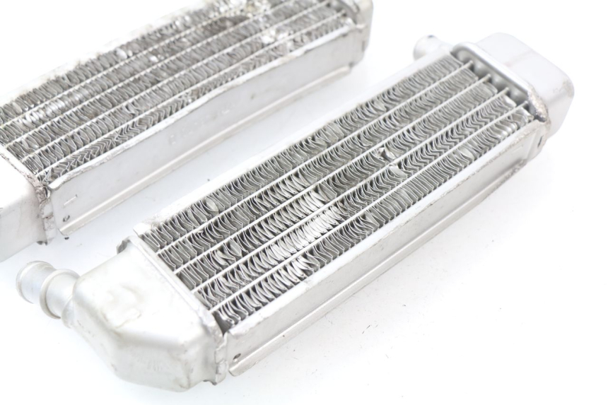 photo de RADIATORE PEUGEOT LUDIX BLASTER 50 (2006 - 2014) - Altra angolazione