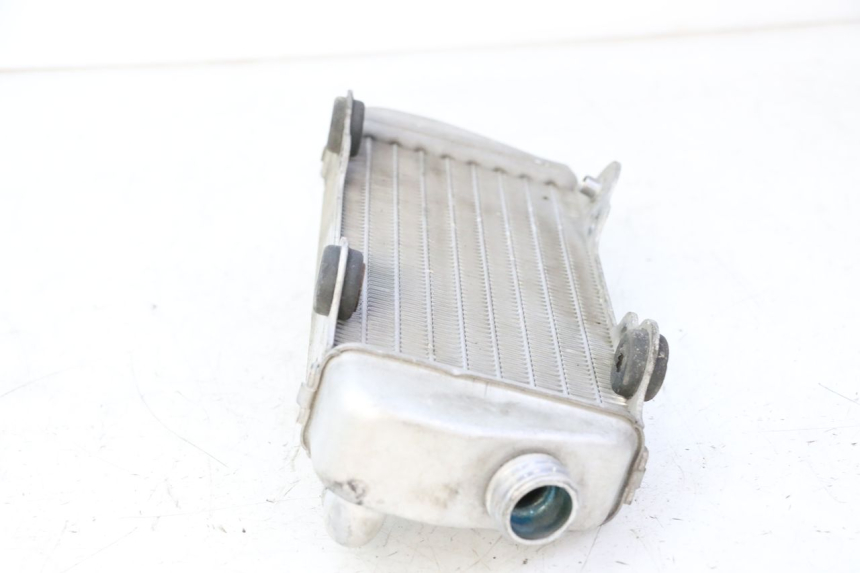 photo de RADIATORE RIEJU MRT 50 (2018 - 2021) - Vista d'insieme del prodotto