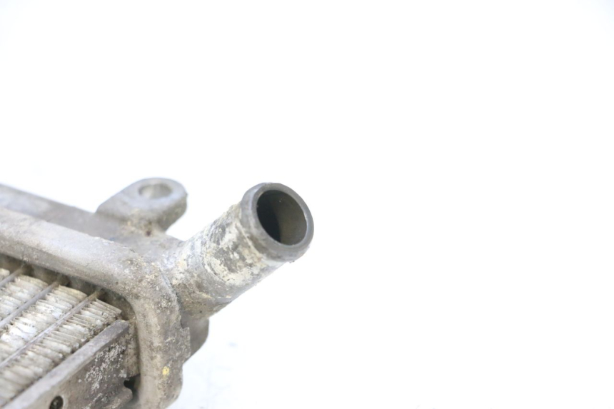 photo de RADIATORE YAMAHA NEOS NEO'S 4T 50 (2008 - 2016) - Dettagli dei punti di fissaggio