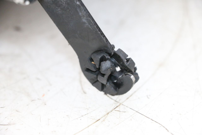 photo de RADIATORE HONDA NSR R 125 (1994 - 2003) - Zoom sullo stato d'uso