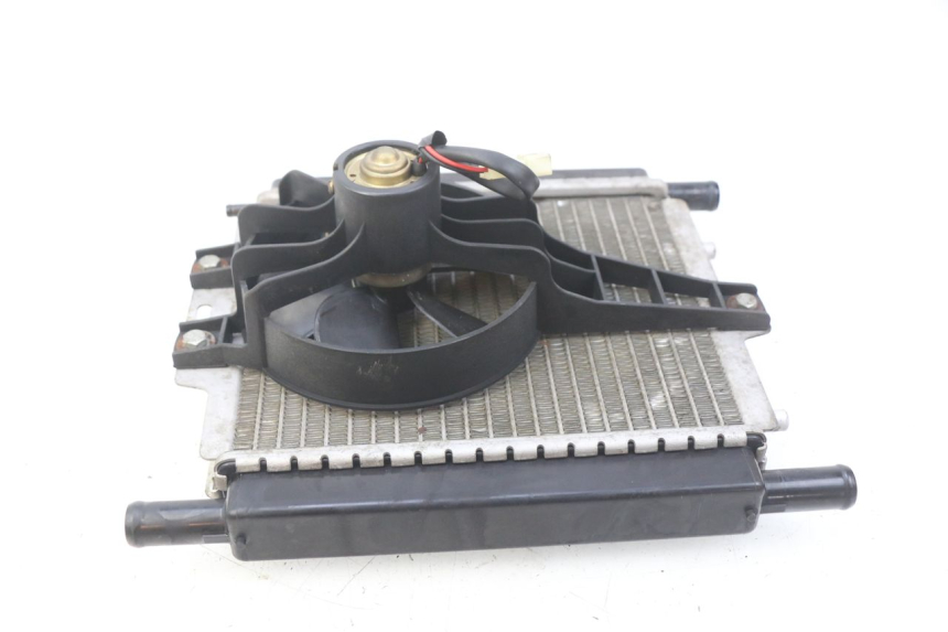 photo de RADIATORE PEUGEOT SATELIS COMPRESSOR K15 125 (2006 - 2009) - Altra angolazione