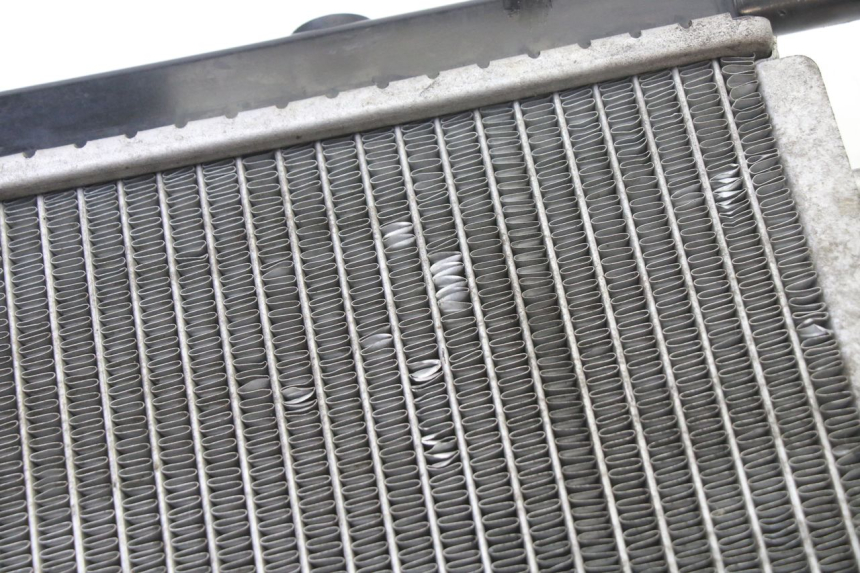 photo de RADIATORE PEUGEOT SATELIS 125 (2013 - 2018) - Vista d'insieme del prodotto