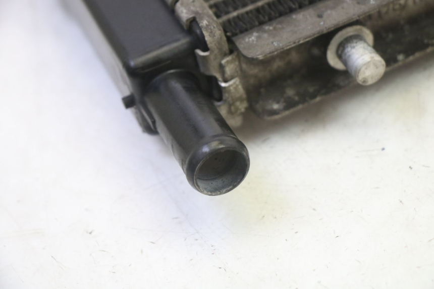 photo de RADIATORE PEUGEOT SATELIS 125 (2013 - 2018) - Primo piano tecnico