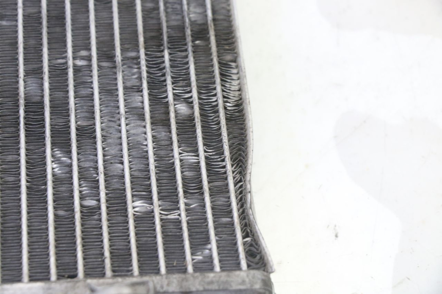 photo de RADIATORE APRILIA SR R 2T LC 50 (2018 - 2021) - Zoom sullo stato d'uso