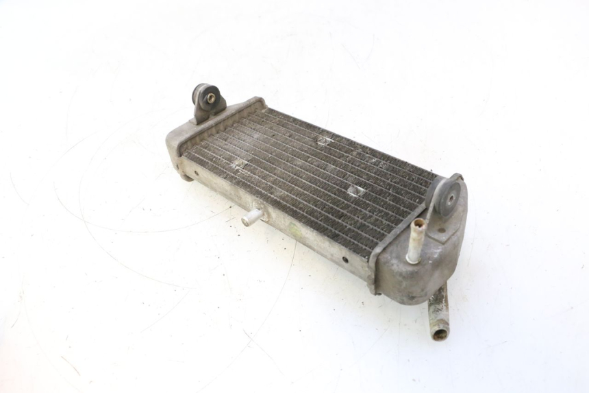 photo de RADIATORE YAMAHA XMAX X-MAX 125 (2006 - 2009) - Primo piano tecnico