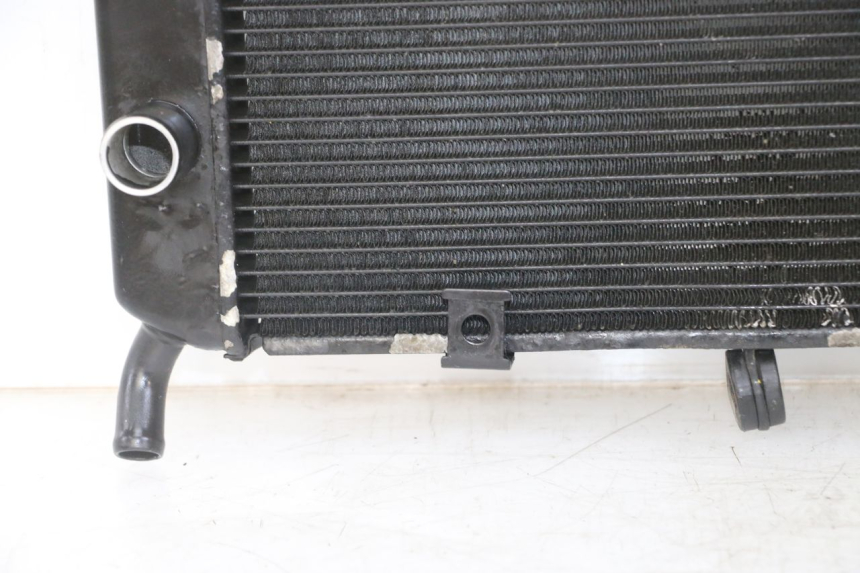 photo de RADIATORE YAMAHA XJ6 ABS 600 (2008 - 2016) - Marcature e riferimenti originali