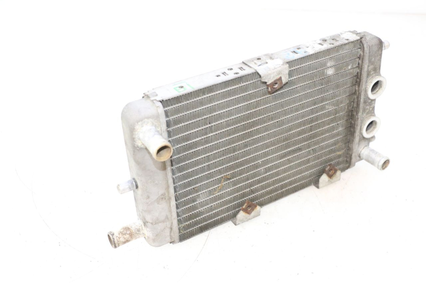 photo de RADIATORE YAMAHA YP MAJESTY 125 (2002 - 2006) - Altra vista dell'articolo