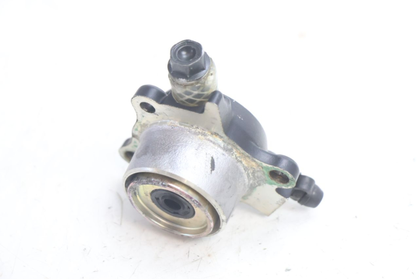 photo de CILINDRO RICEVITORE FRIZIONE HONDA VFR FI RC46 800 (1998 - 2001) - Altra angolazione