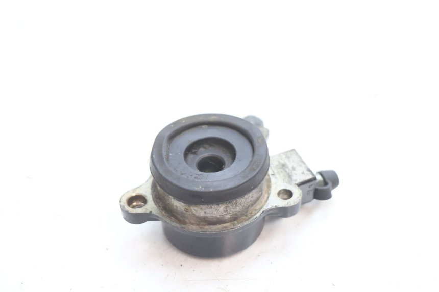 photo de CILINDRO RICEVITORE FRIZIONE YAMAHA YZF R GENESIS 750 (1993 - 1998) - Altra angolazione