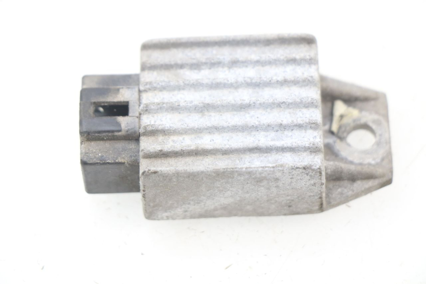 photo de REGOLATORE DI CARICA KYMCO AGILITY 4T 50 (2005 - 2018) - Vista principale