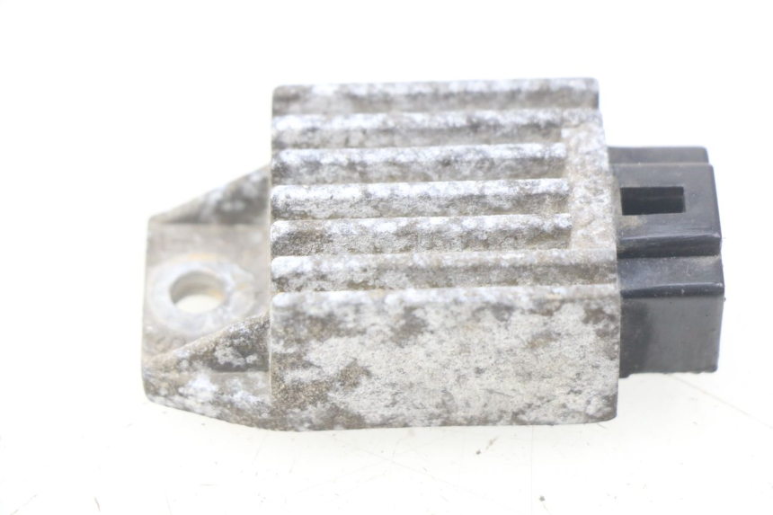 photo de REGOLATORE DI CARICA KYMCO AGILITY 4T 50 (2005 - 2018) - Vista principale