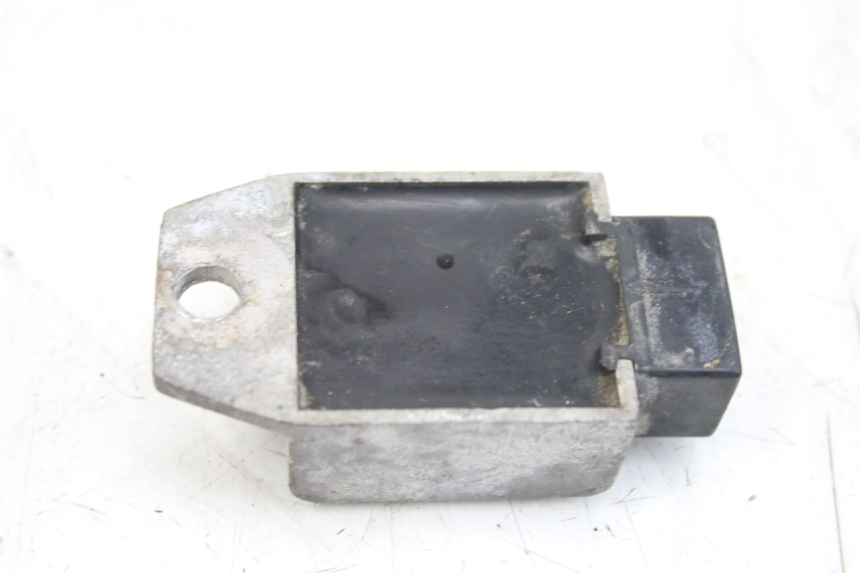 photo de REGOLATORE DI CARICA KYMCO AGILITY 4T 50 (2005 - 2018) - Zoom sullo stato d'uso