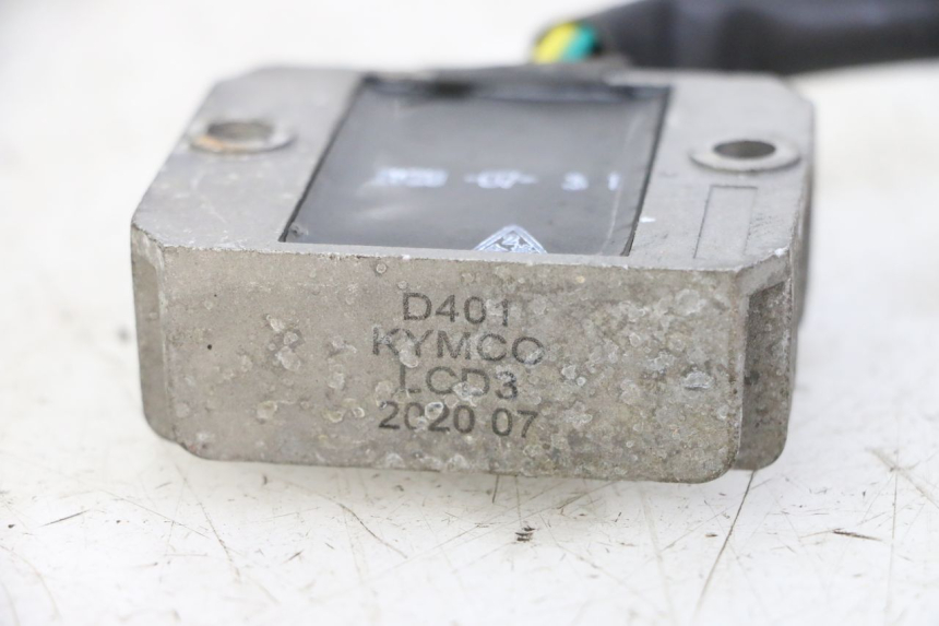 photo de REGOLATORE DI CARICA KYMCO AGILITY 4T 50 (2018 - 2022) - Dettaglio del componente