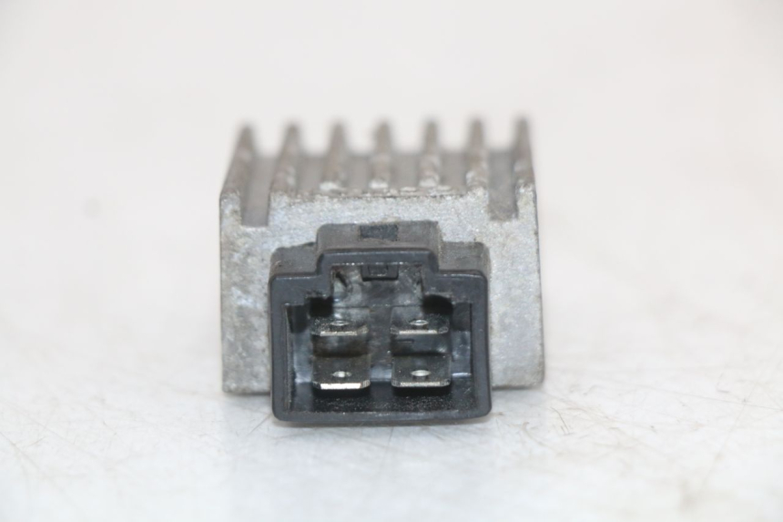 photo de REGOLATORE KYMCO AGILITY CARRY 50 (2011 - 2020) - Zoom sullo stato d'uso