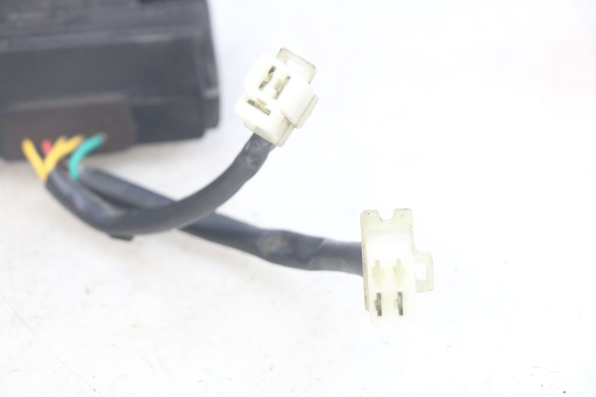 photo de REGOLATORE DI CARICA NECO ALEXONE 125 (2017 - 2024) - Altra angolazione