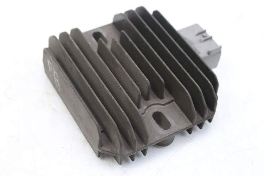 photo de REGOLATORE DI CARICA SUZUKI AN BURGMAN 400 (2006 - 2010) - Vista d'insieme del prodotto