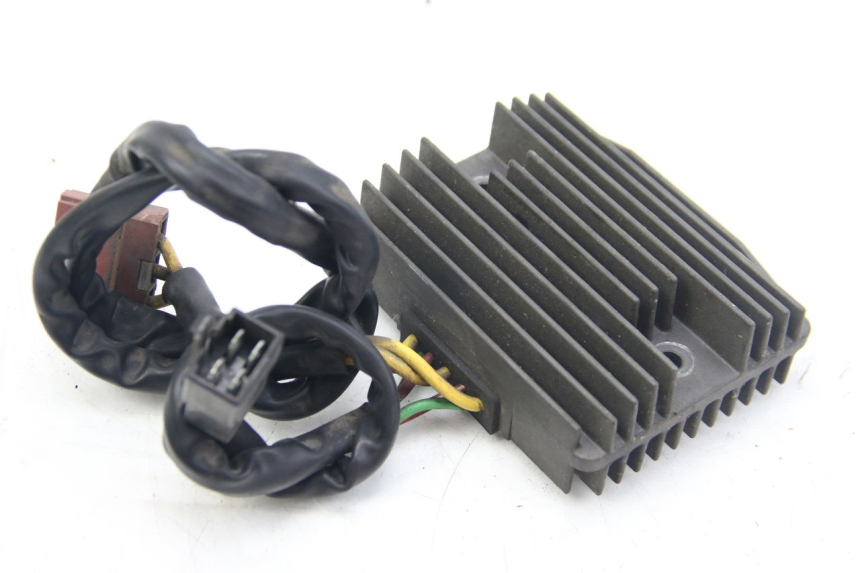 photo de REGOLATORE DI CARICA APRILIA ATLANTIC 500 (2002 - 2003) - Vista principale