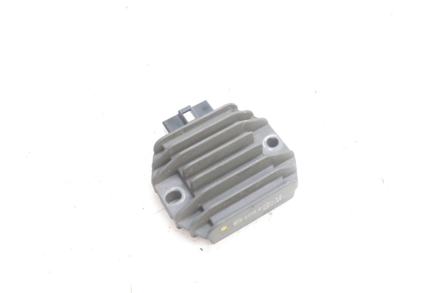photo de REGOLATORE APRILIA ATLANTIC S 125 (2010 - 2013) - Dettaglio del componente