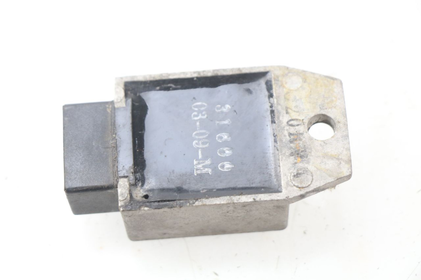 photo de REGOLATORE DI CARICA JONWAY AZTRAL 125 (2008 - 2017) - Zoom sullo stato d'uso