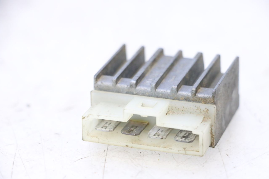 photo de REGOLATORE DI CARICA MBK BOOSTER ROCKET 50 (1995 - 1998) - Dettaglio del componente