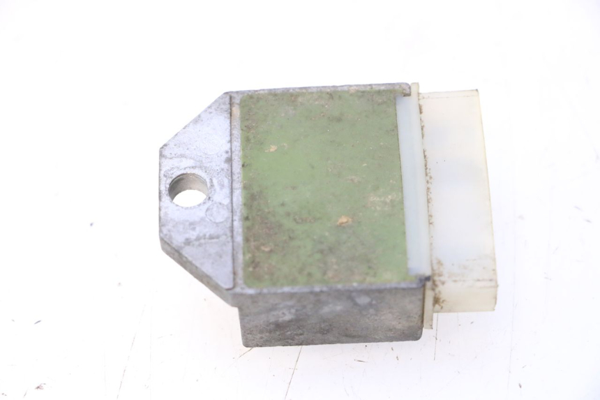 photo de REGOLATORE DI CARICA MBK BOOSTER ROCKET 50 (1995 - 1998) - Zoom sullo stato d'uso