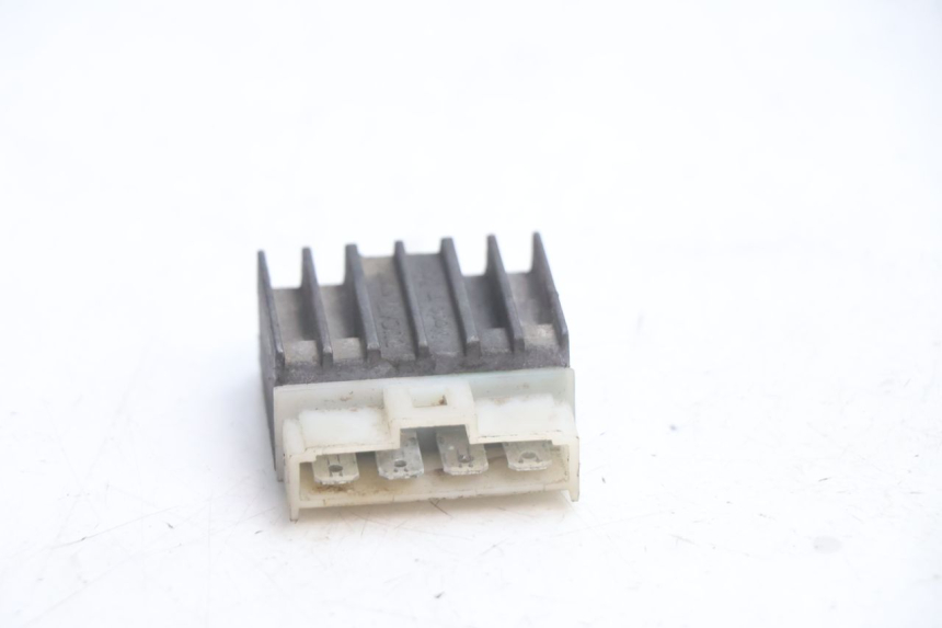 photo de REGOLATORE MBK BOOSTER SPIRIT 50 (1996 - 1999) - Zoom sullo stato d'uso