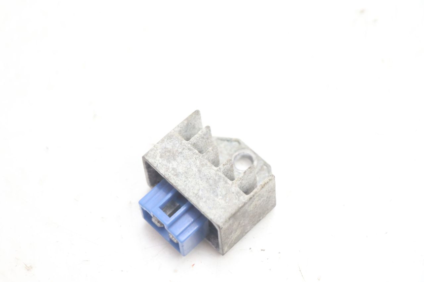 photo de REGOLATORE DI CARICA MBK BOOSTER SPIRIT 50 (2004 - 2017) - Vista principale