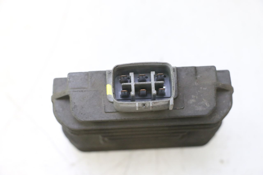 photo de REGOLATORE DI CARICA SUZUKI BURGMAN 125 (2007 - 2014) - Zoom sullo stato d'uso