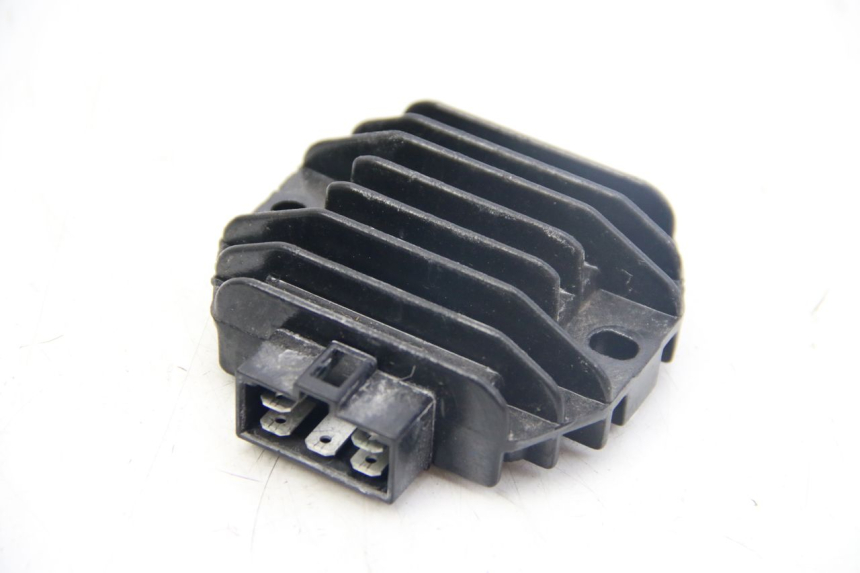 photo de REGOLATORE DI CARICA YAMAHA BW'S BWS 125 (2010 - 2013) - Vista principale