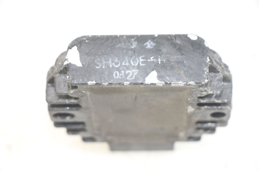 photo de REGOLATORE DI CARICA YAMAHA BW'S BWS 125 (2010 - 2013) - Zoom sullo stato d'uso