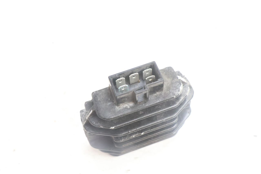 photo de REGOLATORE DI CARICA YAMAHA BW'S BWS 125 (2010 - 2013) - Zoom sullo stato d'uso