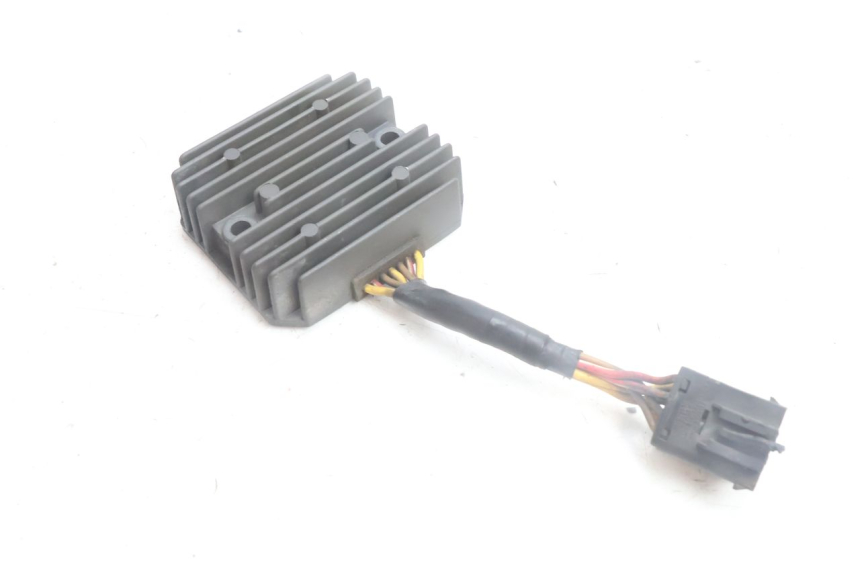 photo de REGOLATORE BMW C1 125 (2000 - 2003) - Altra angolazione