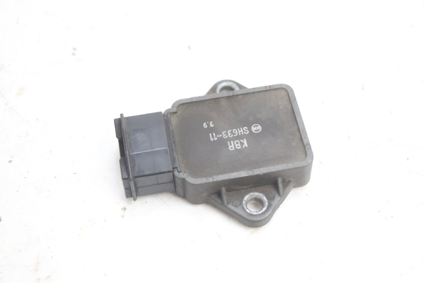 photo de REGOLATORE HONDA CB TWO FIFTY 250 (1991 - 2002) - Dettaglio del componente