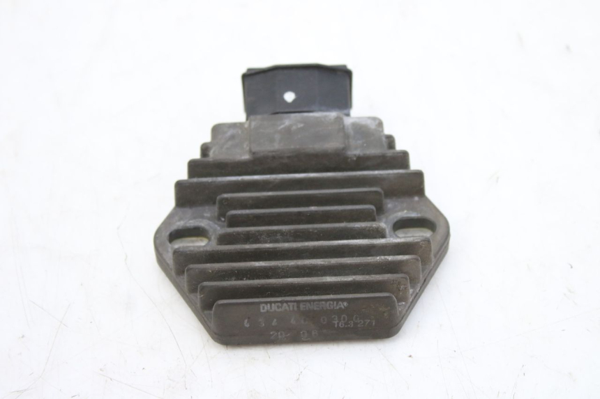 photo de REGOLATORE DI CARICA HONDA CBF 500 (2004 - 2007) - Dettaglio del componente