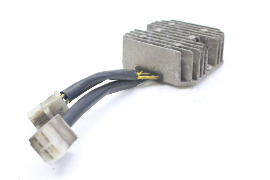 photo de REGOLATORE DI CARICA SYM CITYCOM CITY COM 125 (2009 - 2014) - Zoom sullo stato d'uso