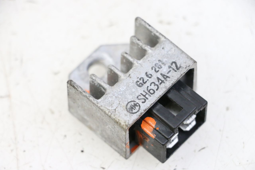 photo de REGOLATORE DI CARICA PEUGEOT CITYSTAR 50 (2013 - 2017) - Vista principale