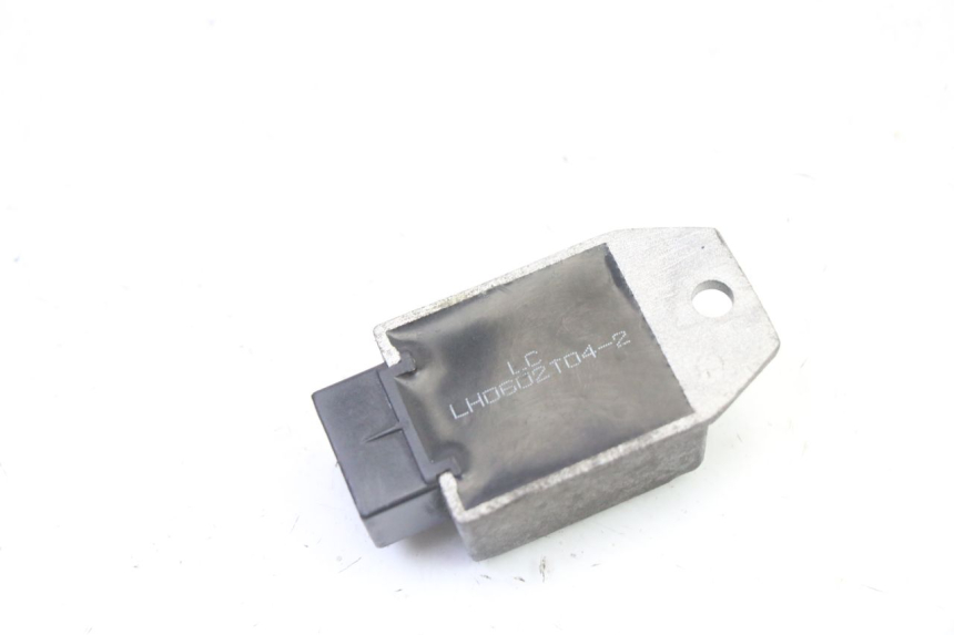 photo de REGOLATORE SKYTEAM DAX REPLICA 110 (2005 - 2015) - Altra angolazione