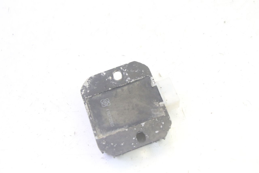 photo de REGOLATORE DI CARICA LONGJIA DIGITA 4T 50 (2019 - 2022) - Primo piano tecnico