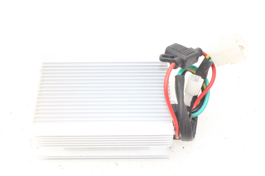 photo de Regolatore di carica EFUN E2GO 1 (2017 - 2021) - Vista principale